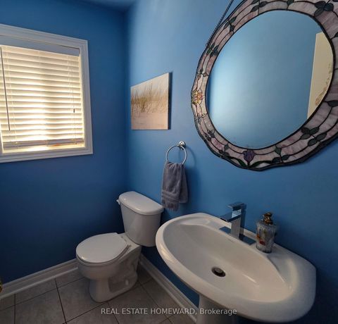 Photo 10 at 139 Birkhall Place, Shore, Barrie
