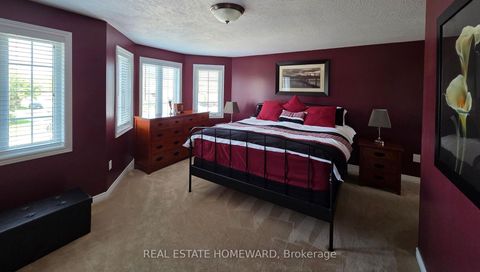 Photo 14 at 139 Birkhall Place, Shore, Barrie