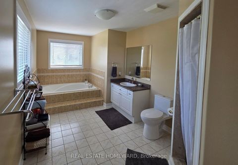 Photo 15 at 139 Birkhall Place, Shore, Barrie