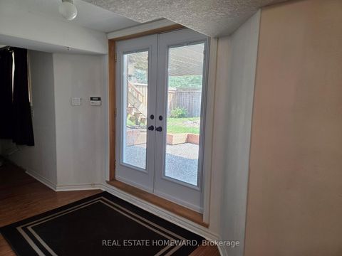 Photo 23 at 139 Birkhall Place, Shore, Barrie