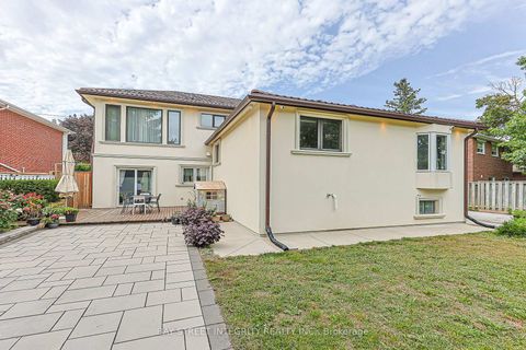 Photo 38 at 33 Deerford Road, Don Valley Village, Toronto