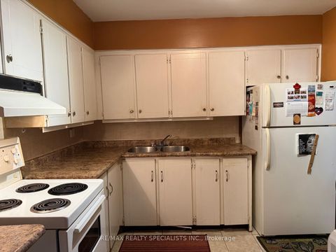 Photo 6 at 103 - 1705 Mccowan Road, Malvern West, Toronto
