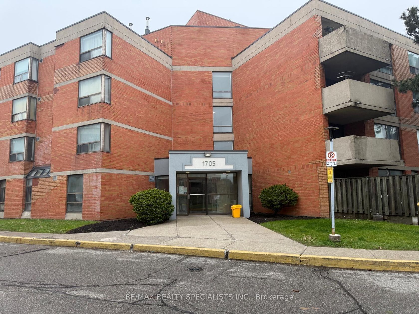 103 - 1705 Mccowan Road, Malvern West, Toronto photo number 2