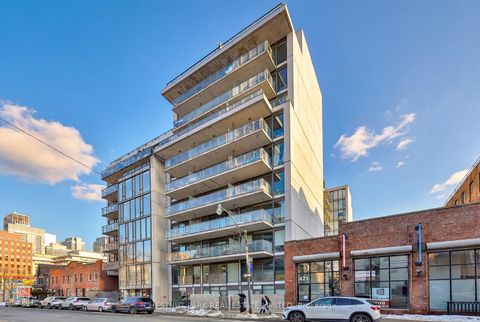 Photo 23 at 434 - 461 Adelaide Street W, Waterfront Communities C1, Toronto