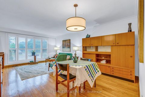 Photo 5 at 252 Brimorton Drive, Woburn, Toronto