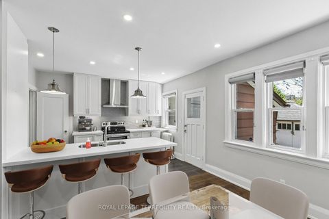 Photo 3 at 407 Annette Street, Bloor West Village, Toronto