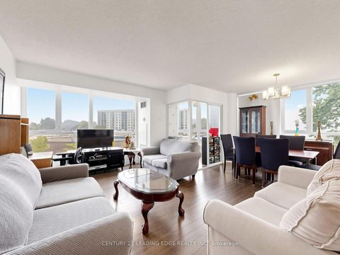 Photo 9 at 204 - 3231 Eglinton Avenue E, Scarborough Village, Toronto