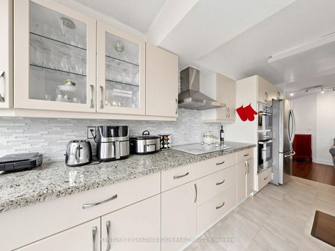 Photo 18 at 204 - 3231 Eglinton Avenue E, Scarborough Village, Toronto