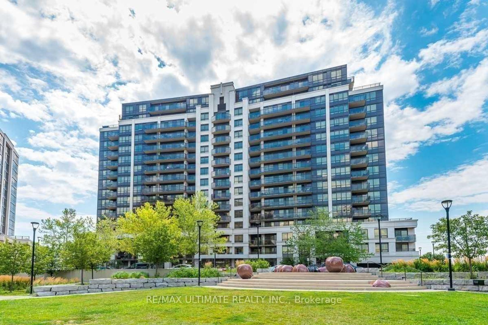 1411 - 1070 Sheppard Avenue W, York University Heights, Toronto photo number 2
