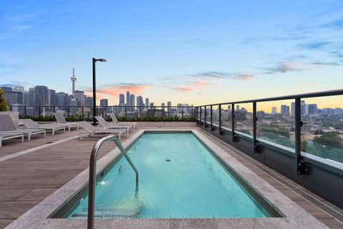 Photo 19 at 512 - 115 Denison Avenue, Chinatown, Toronto