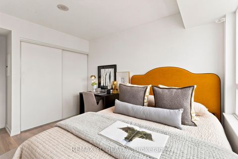 Photo 14 at 2408 - 1410 Dupont Street, Junction, Toronto
