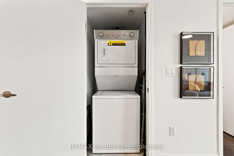 Photo 16 at 2408 - 1410 Dupont Street, Junction, Toronto