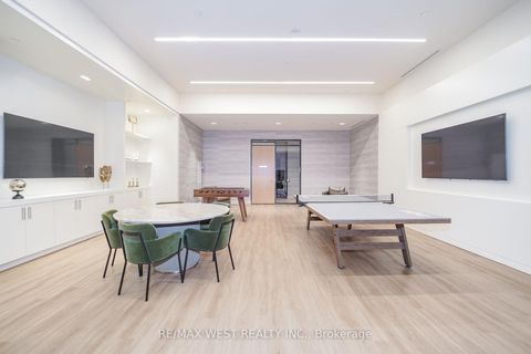 Photo 9 at 1502 - 8960 Jane Street, Vellore Village, Vaughan