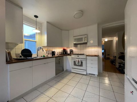 Photo 22 at 169 Gladstone Avenue, Little Portugal, Toronto