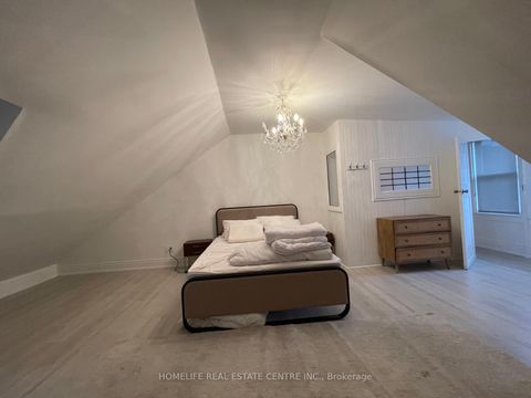 Photo 34 at 169 Gladstone Avenue, Little Portugal, Toronto