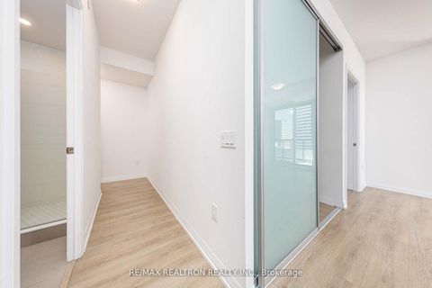Photo 16 at 1917 - 50 Dunfield Avenue, Mount Pleasant West, Toronto