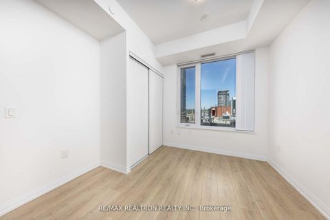 Photo 17 at 1917 - 50 Dunfield Avenue, Mount Pleasant West, Toronto