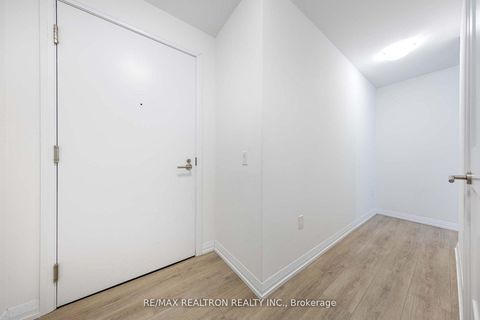 Photo 26 at 1917 - 50 Dunfield Avenue, Mount Pleasant West, Toronto