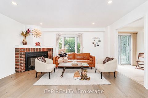 Photo 9 at 61 Wintermute Boulevard, Steeles, Toronto