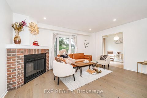 Photo 10 at 61 Wintermute Boulevard, Steeles, Toronto