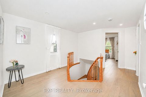 Photo 16 at 61 Wintermute Boulevard, Steeles, Toronto