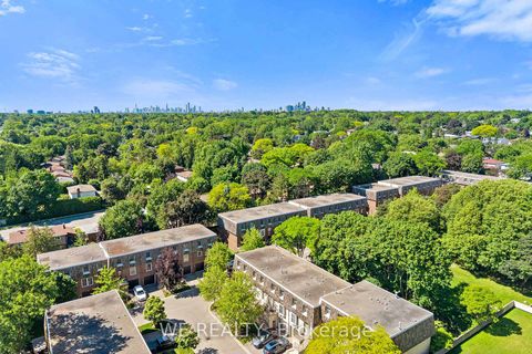 Photo 37 at 11 Stonedale Placeway, Don Mills, Toronto