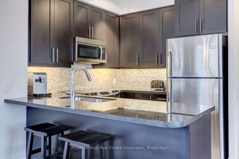 Photo 6 at 402 - 17 Ruddington Drive, Steeles, Toronto