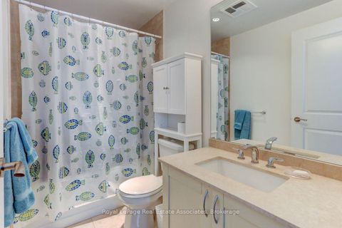 Photo 12 at 402 - 17 Ruddington Drive, Steeles, Toronto