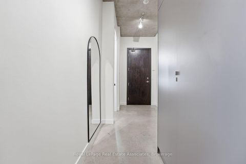 Photo 1 at 204 - 19 Brant Street, Waterfront Communities C1, Toronto