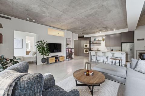 Photo 14 at 204 - 19 Brant Street, Waterfront Communities C1, Toronto