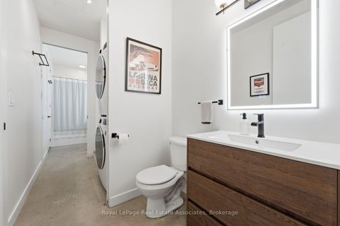 Photo 20 at 204 - 19 Brant Street, Waterfront Communities C1, Toronto