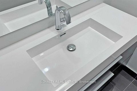Photo 27 at 1409 - 39 Roehampton Avenue, Mount Pleasant West, Toronto