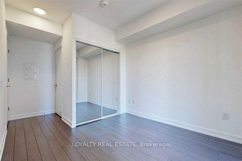 Photo 30 at 1409 - 39 Roehampton Avenue, Mount Pleasant West, Toronto
