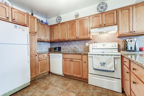 Photo 10 at 1508 - 10 Martha Eaton Way, Amesbury, Toronto