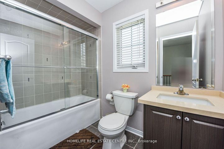 Photo 28 at 234 Inspire Boulevard, Wellington North, Brampton