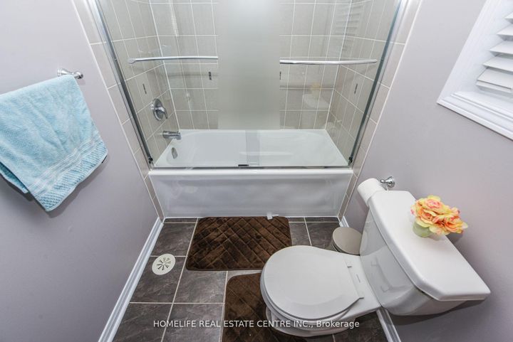 Photo 29 at 234 Inspire Boulevard, Wellington North, Brampton