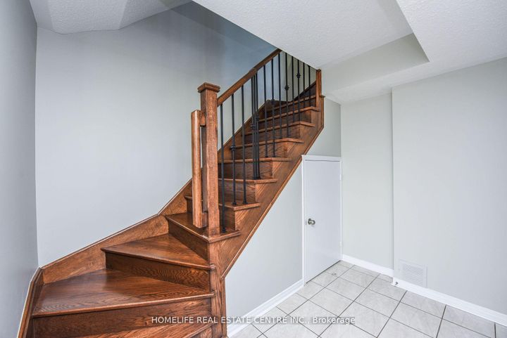 Photo 30 at 234 Inspire Boulevard, Wellington North, Brampton