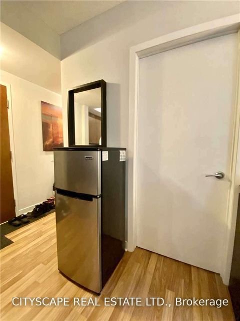 Photo 5 at 1702 - 8 Colborne Street, Yonge Corridor, Toronto