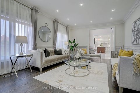 Photo 17 at 218 Boake Trail, Bayview Hill, Richmond Hill