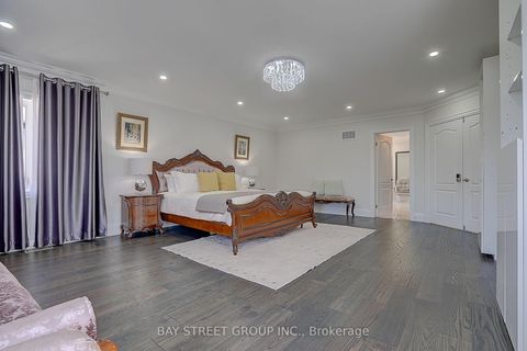 Photo 24 at 218 Boake Trail, Bayview Hill, Richmond Hill