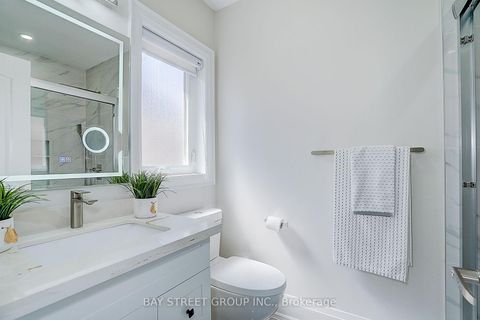 Photo 32 at 218 Boake Trail, Bayview Hill, Richmond Hill