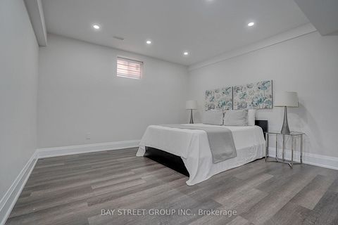 Photo 42 at 218 Boake Trail, Bayview Hill, Richmond Hill