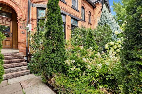 Photo 2 at 328 Wellesley Street E, South St. James Town, Toronto