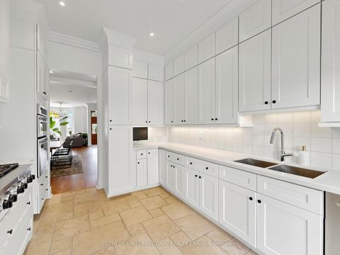Photo 21 at 328 Wellesley Street E, South St. James Town, Toronto