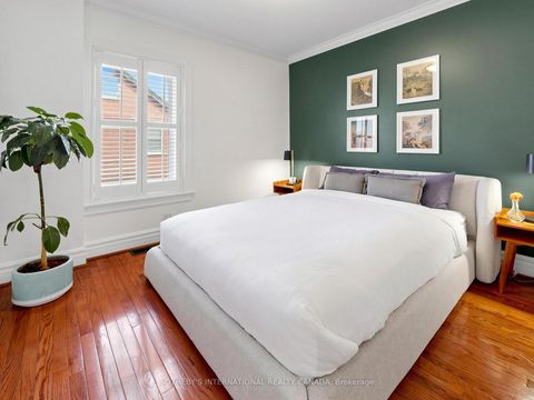 Photo 31 at 328 Wellesley Street E, South St. James Town, Toronto