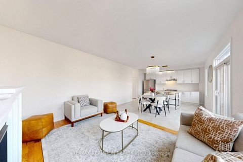 Photo 4 at 40 Ainslie Hill Crescent, Sutton & Jackson's Point, Georgina