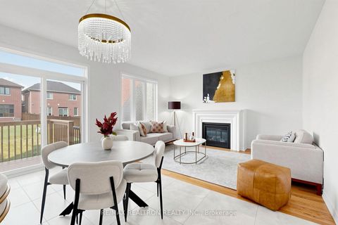 Photo 6 at 40 Ainslie Hill Crescent, Sutton & Jackson's Point, Georgina