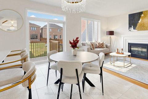 Photo 13 at 40 Ainslie Hill Crescent, Sutton & Jackson's Point, Georgina