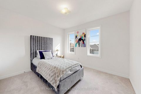 Photo 24 at 40 Ainslie Hill Crescent, Sutton & Jackson's Point, Georgina