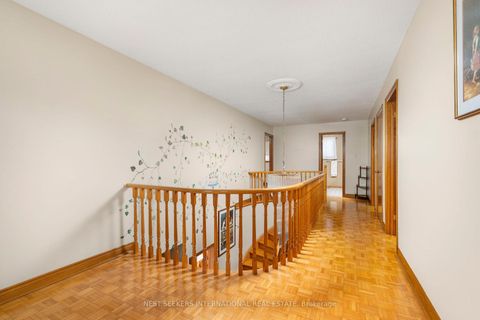 Photo 38 at 19 Kaiser Drive, West Woodbridge, Vaughan